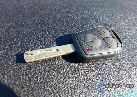 2000 BMW 323I from USA, damaged, VIN WBAAM3338YKC65796